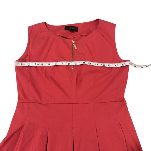 Jennifer Tattanelli Women's Red Pleated Zipper Sleeveless Knee Length Dress 40 - Picture 6 of 8